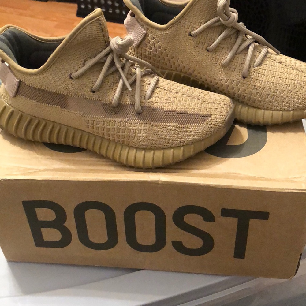 Yeezy Boost 350 V2 Earth size 5.5